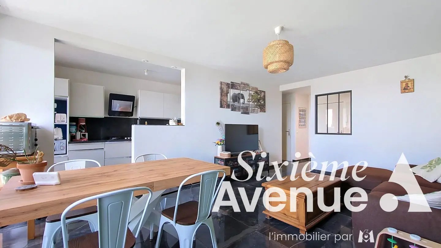 Appartement à vendre, 103m², Saint-Priest