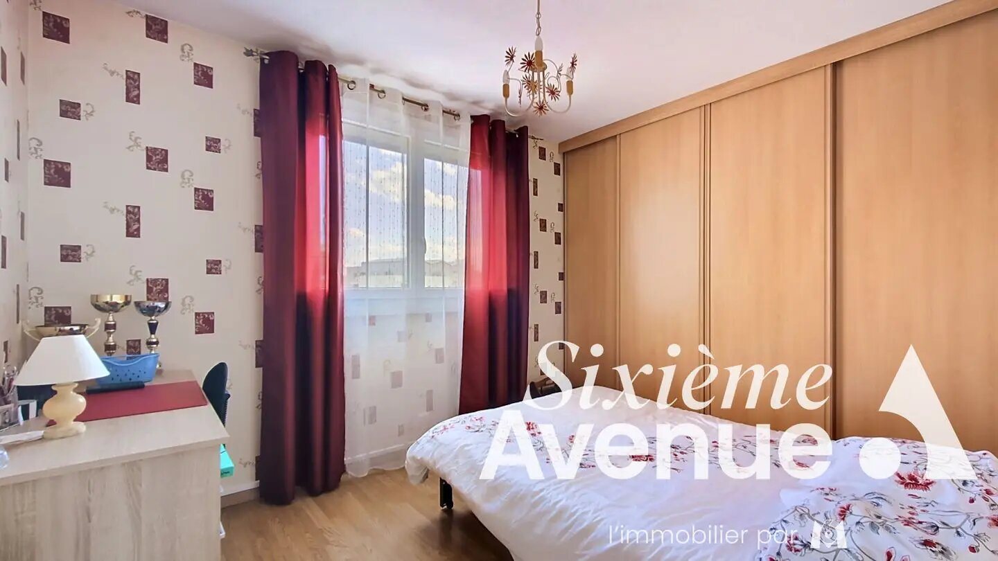 Appartement à vendre, 83m², Saint-Priest