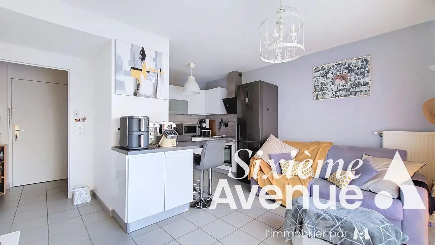 Appartement à vendre, 44m², Vénissieux