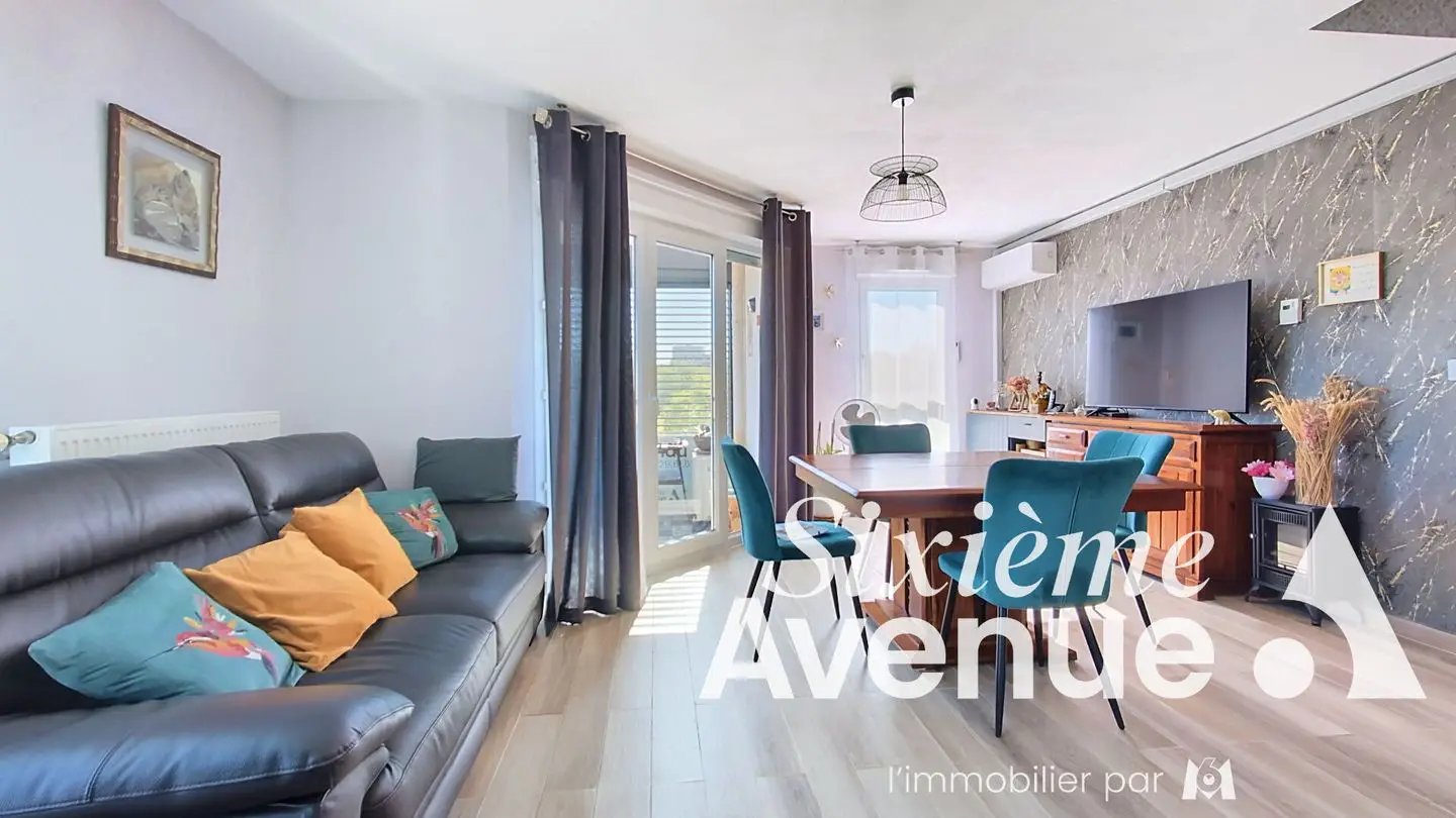 Appartement à vendre, 81m², Saint-Priest