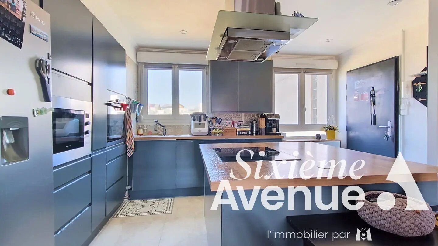 Appartement à vendre, 92m², Saint-Priest