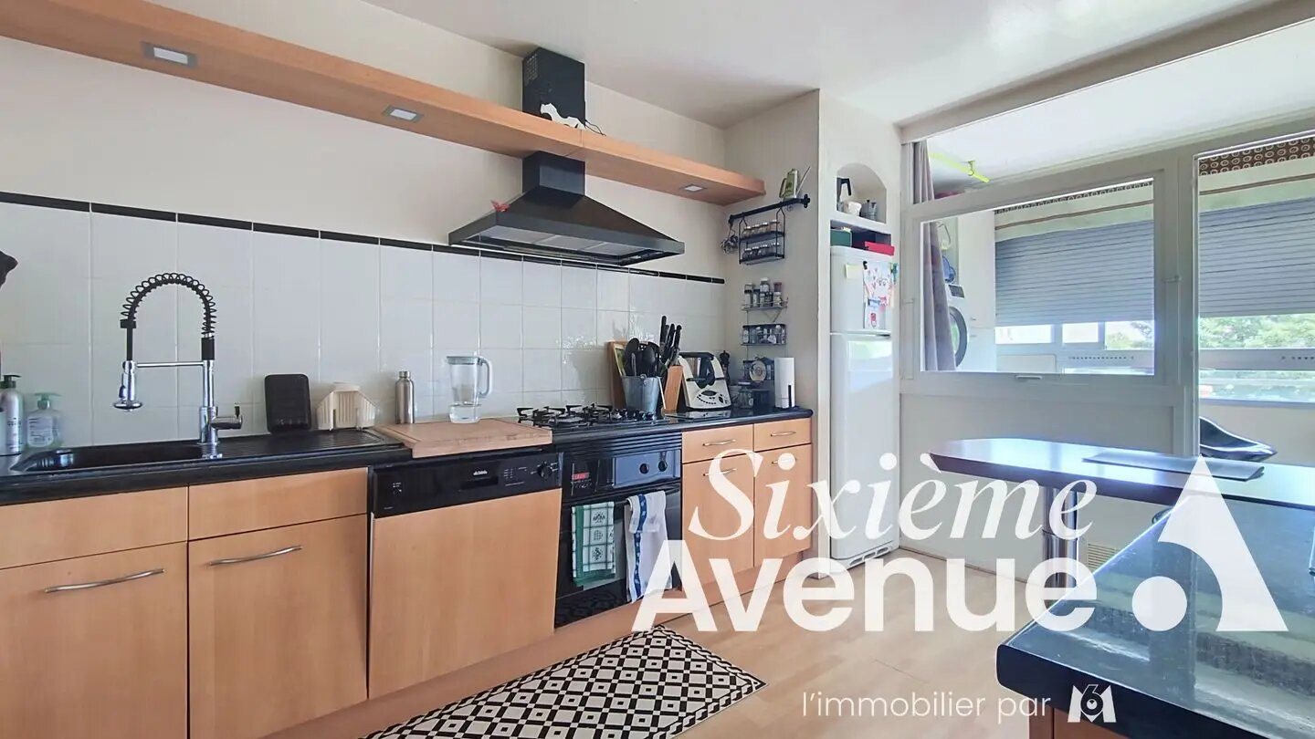 Appartement à vendre, 78m², Saint-Priest