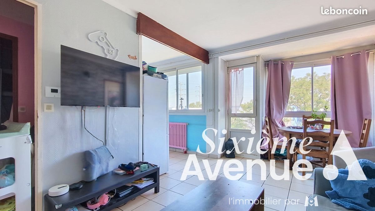 Appartement à vendre, 40m², Saint-Priest