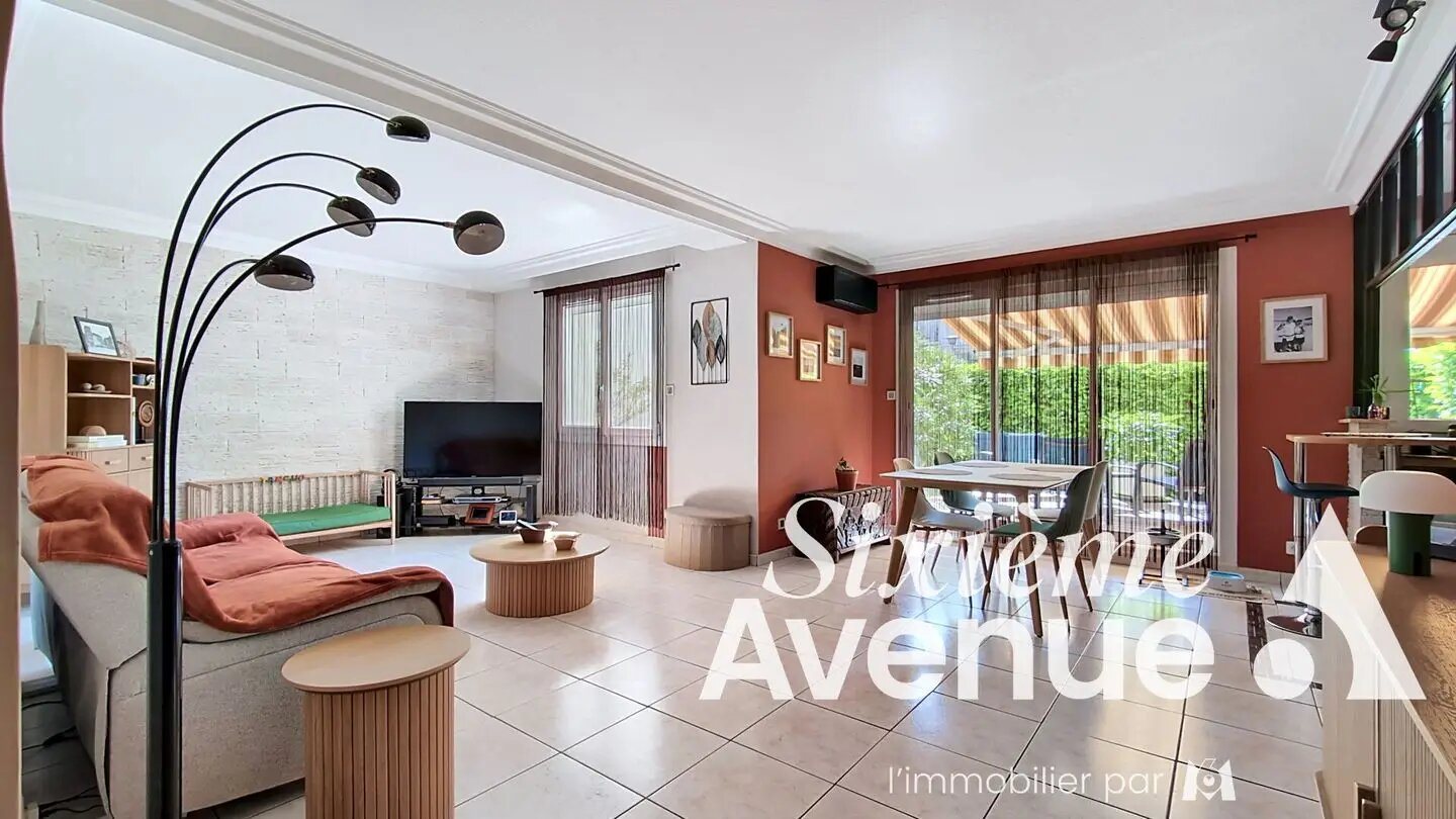 Appartement à vendre, 83m², Saint-Priest
