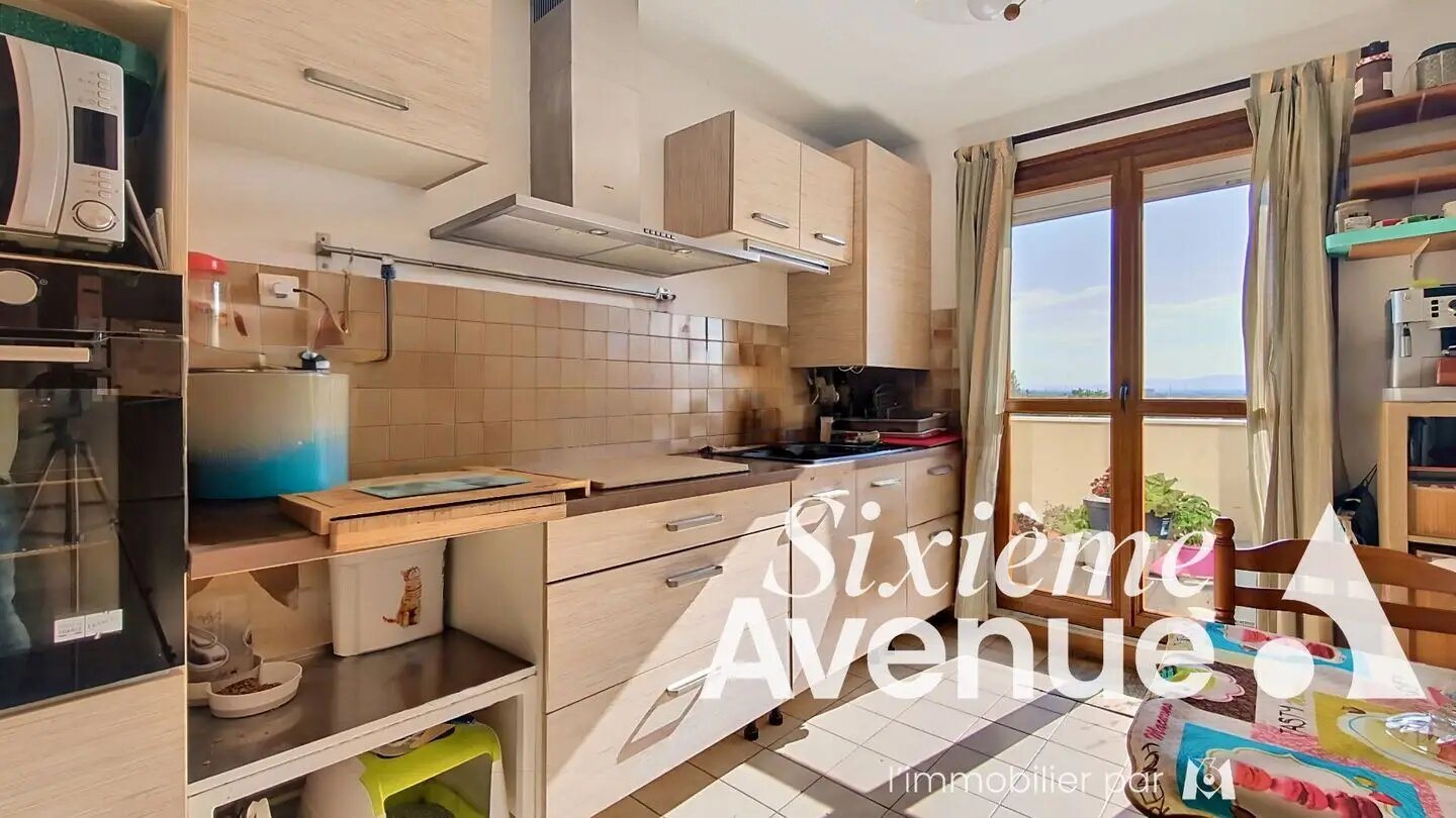 Appartement à vendre, 98m², Saint-Priest