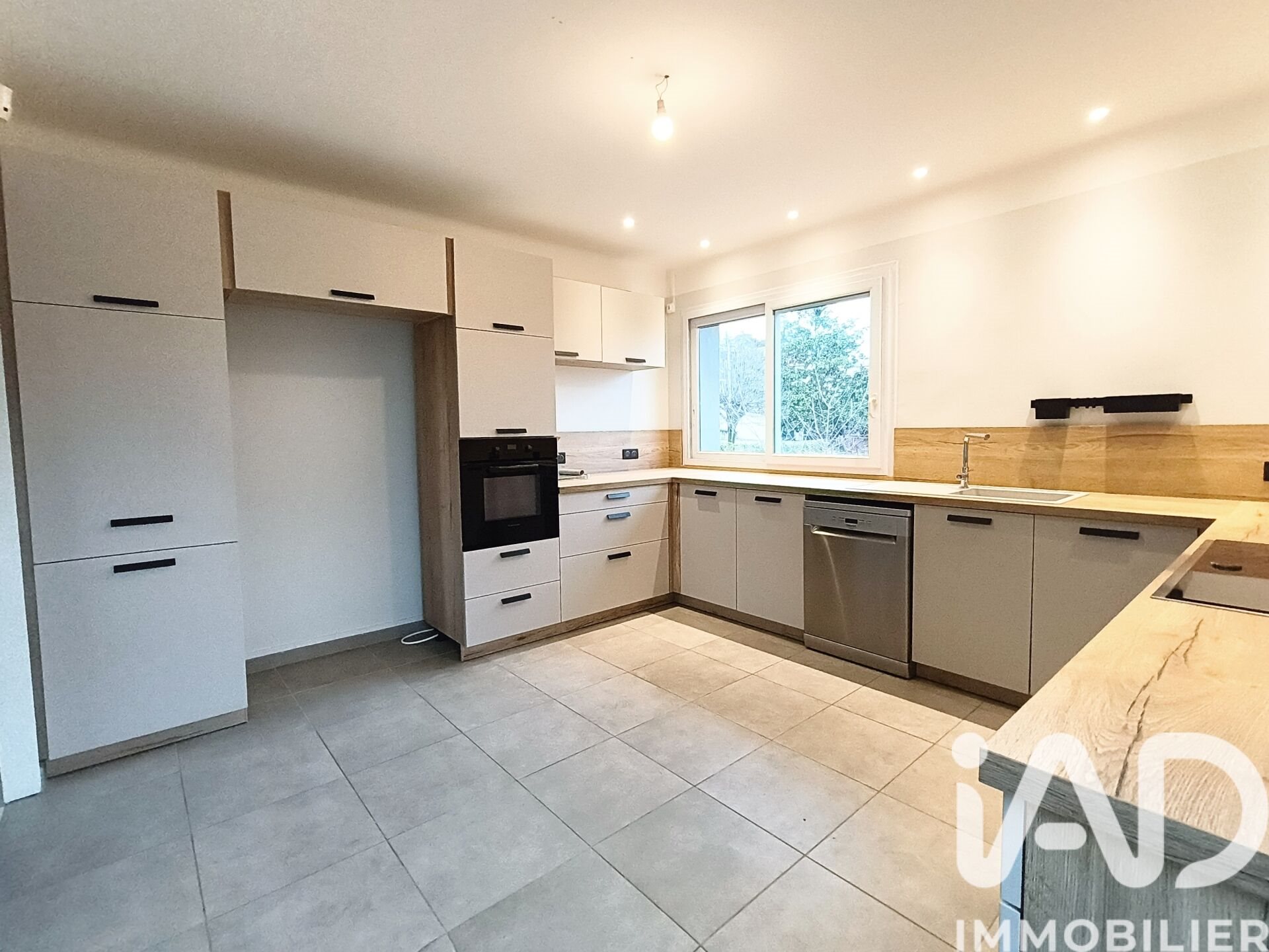 Maison à vendre, 130m², Trévoux