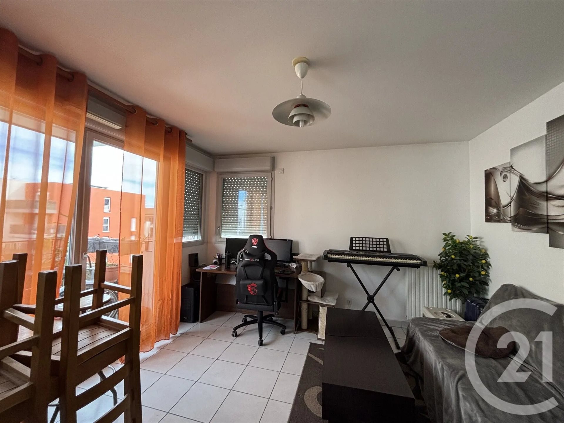 Appartement à louer, 41m², Meyzieu