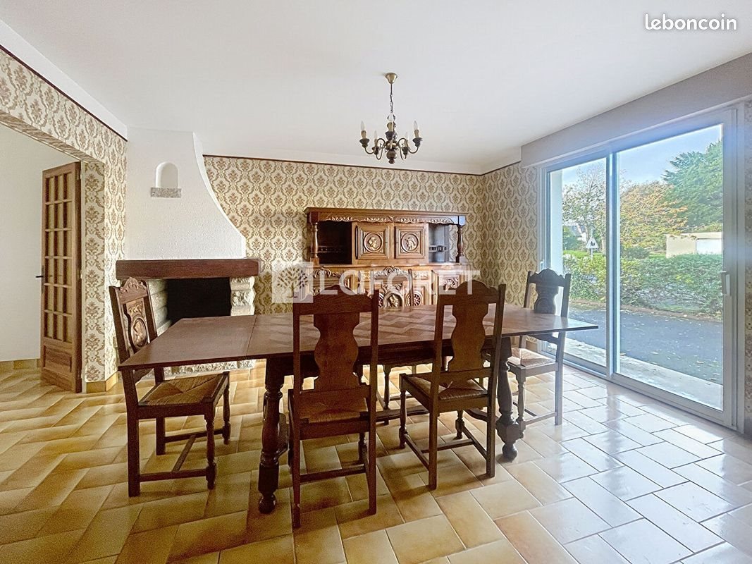 Maison à vendre, 130m², Les Fougerêts