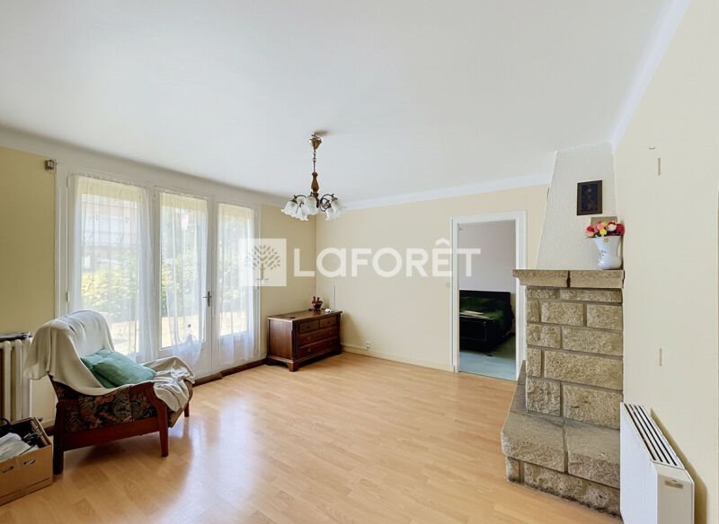 Maison à vendre, 131m², Saint-Perreux