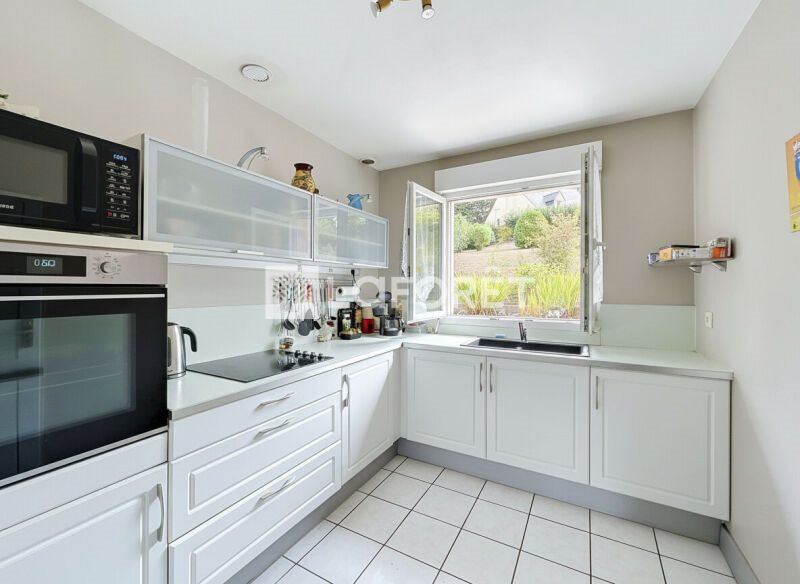 Maison à vendre, 106m², Saint-Jean-la-Poterie