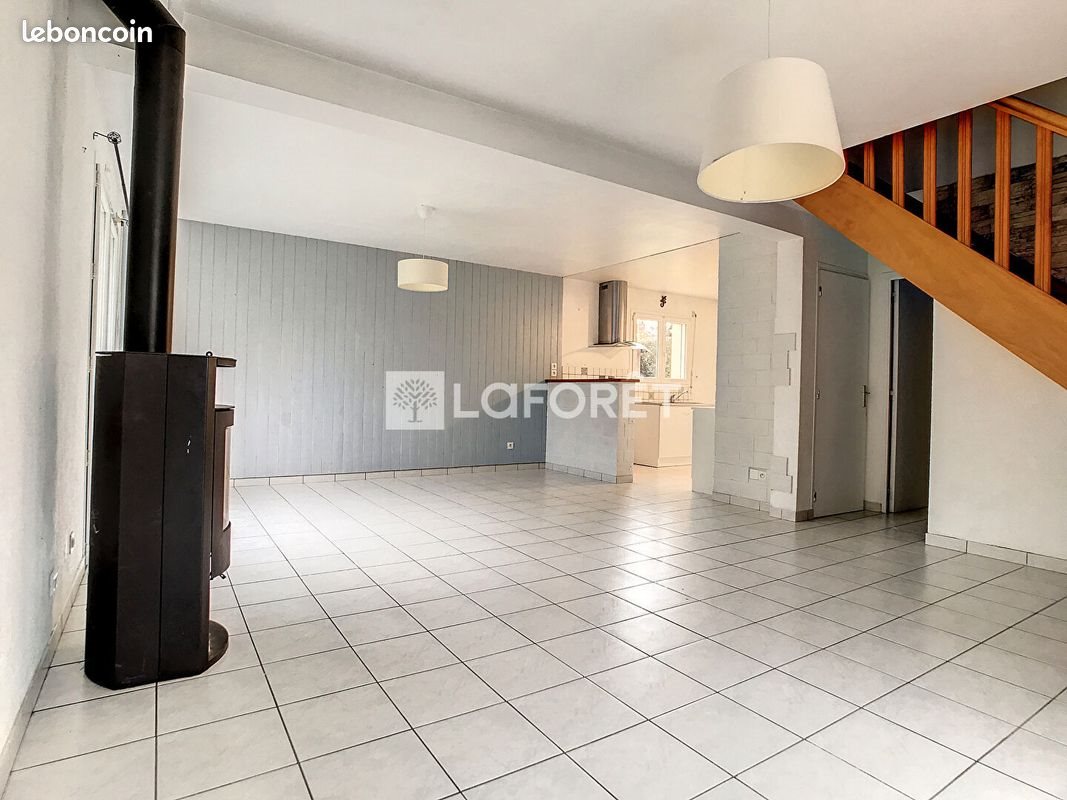 Maison à louer, 85m², Guer