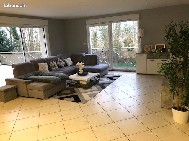 Maison à vendre, 290m², Arc-sur-Tille
