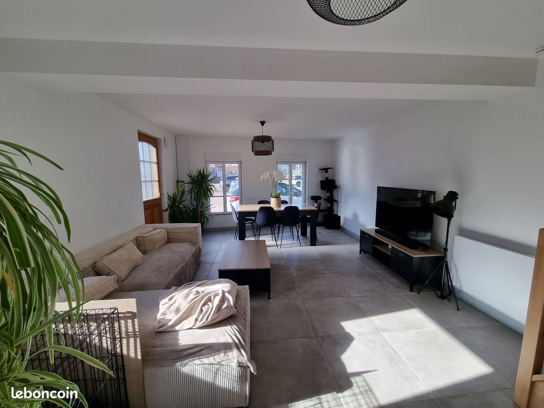 Maison à louer, 68m², Nielles-lès-Bléquin
