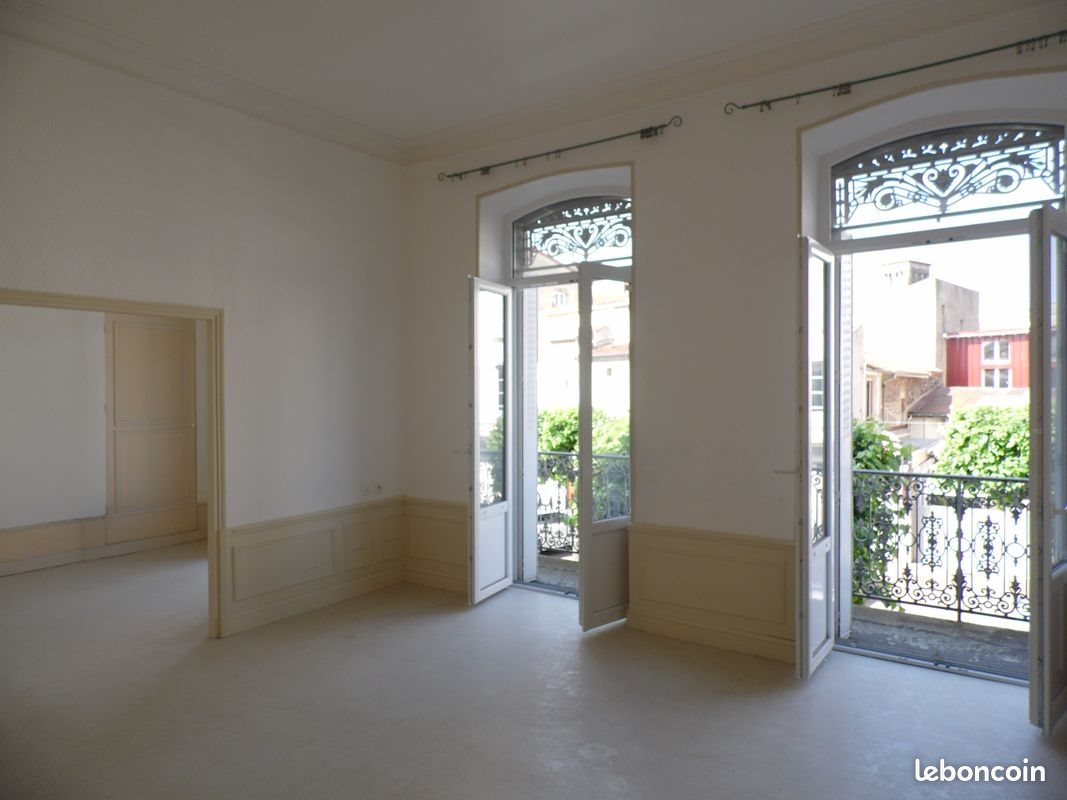 Appartement à louer, 82m², Issoire
