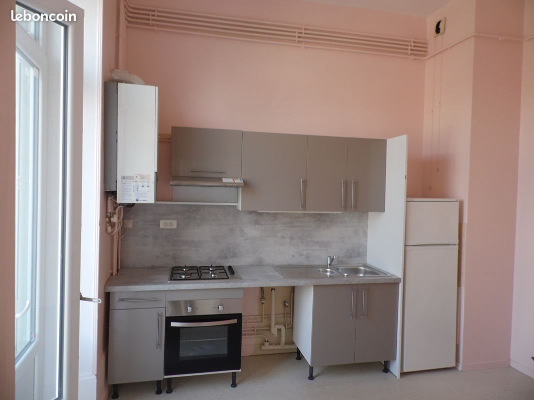 Appartement à louer, 82m², Issoire