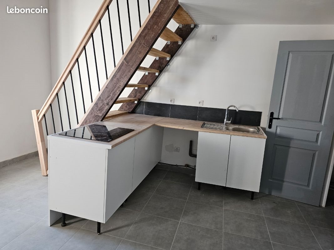 Appartement à louer, 50m², La Monnerie-le-Montel