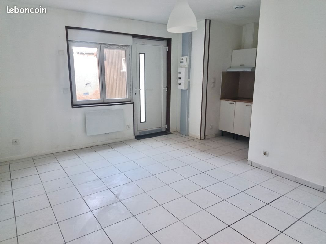 Appartement à louer, 25m², Quiévrechain