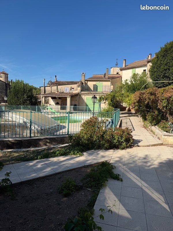 Maison à louer, 200m², La Bastide-des-Jourdans