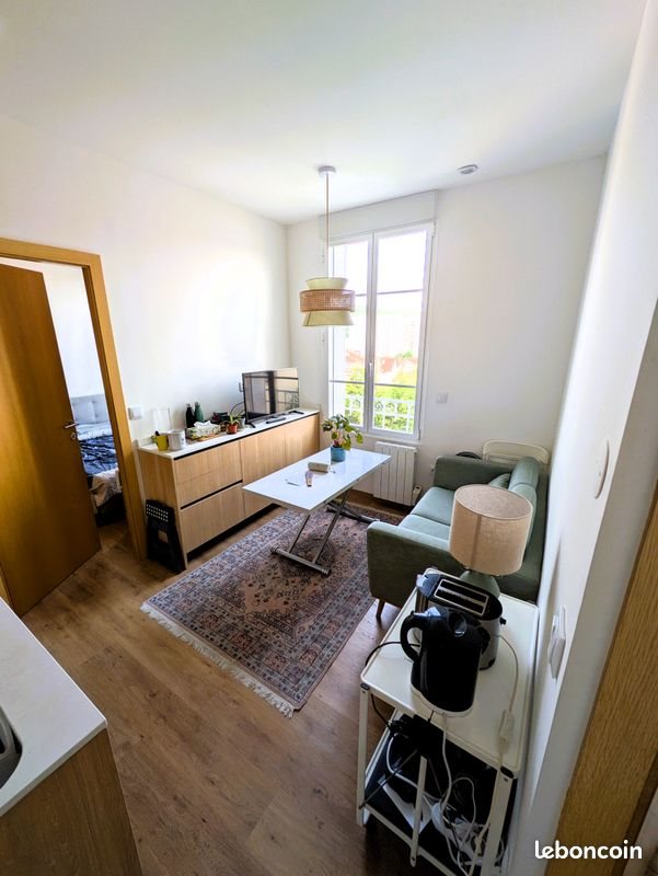 Appartement à louer, 26m², Chaville