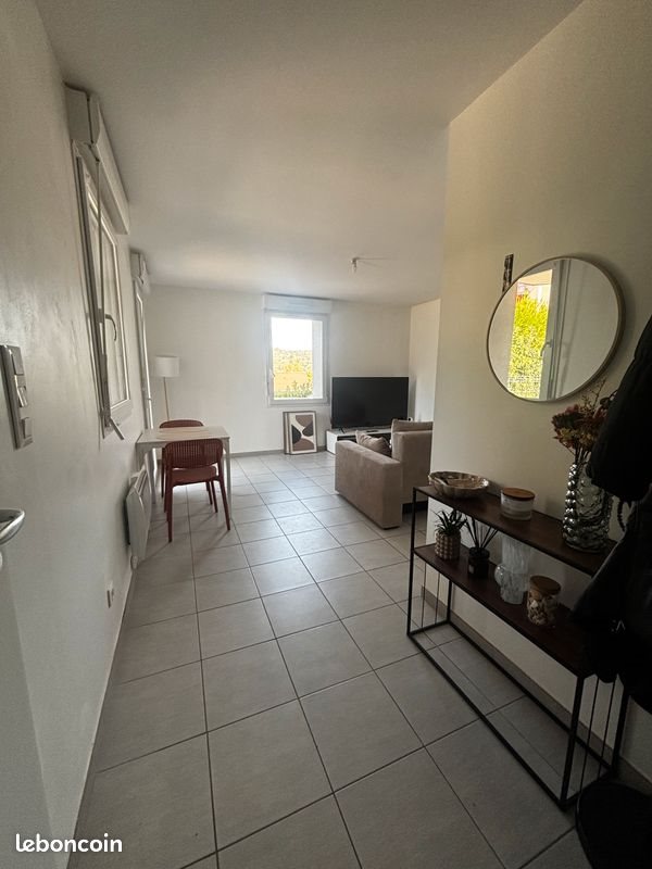 Appartement à louer, 51m², Arbent