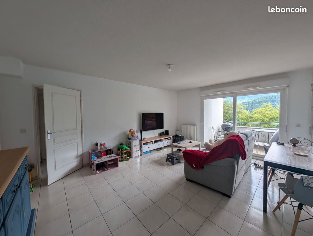 Appartement à louer, 51m², Aiton