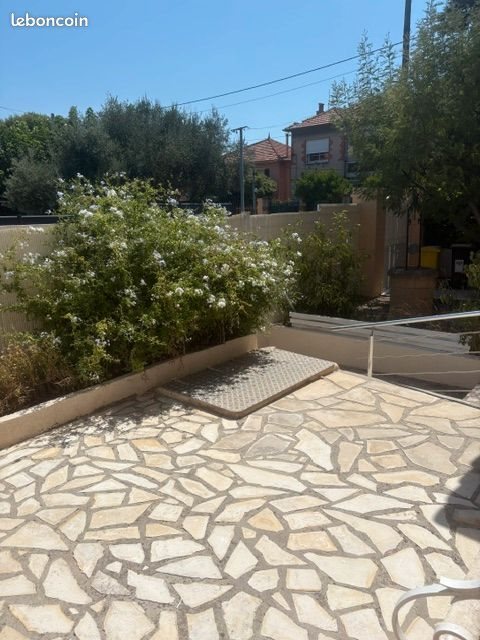 Maison à louer, 75m², Marseille 9ème