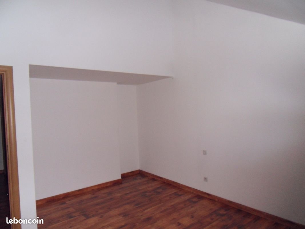 Appartement à louer, 139m², Oyonnax