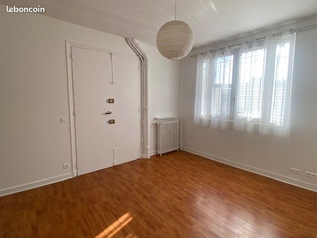 Appartement à louer, 33m², Clichy