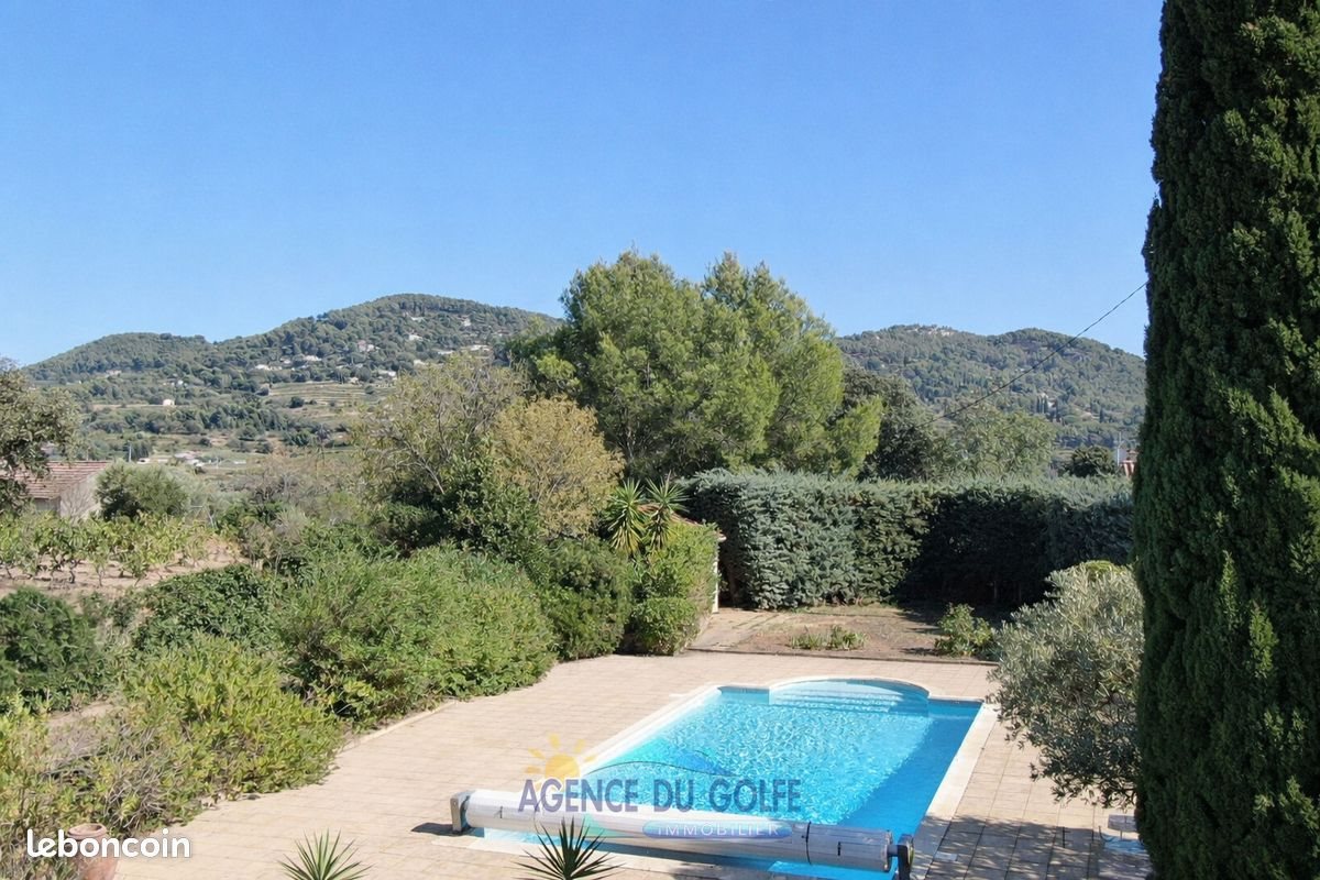 Maison à vendre, 136m², Saint-Cyr-sur-Mer