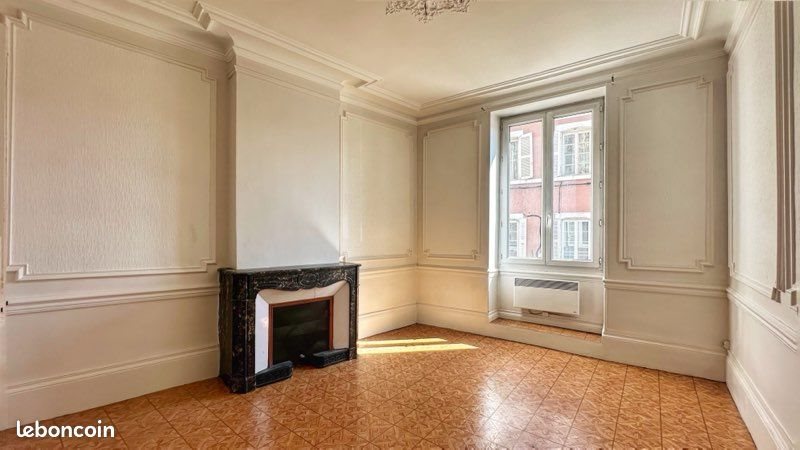 Appartement à louer, 70m², Voiron