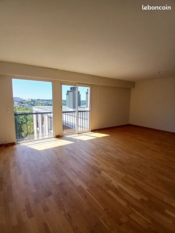 Appartement à louer, 147m², Poitiers