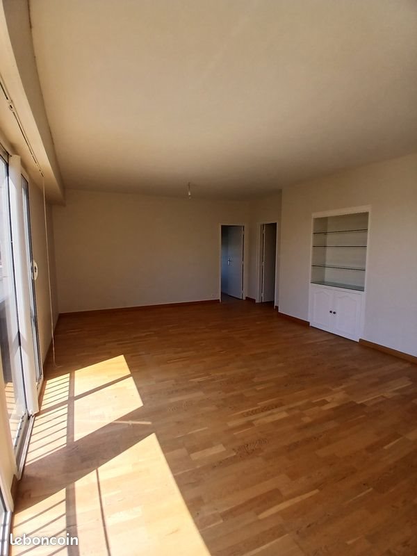 Appartement à louer, 147m², Poitiers