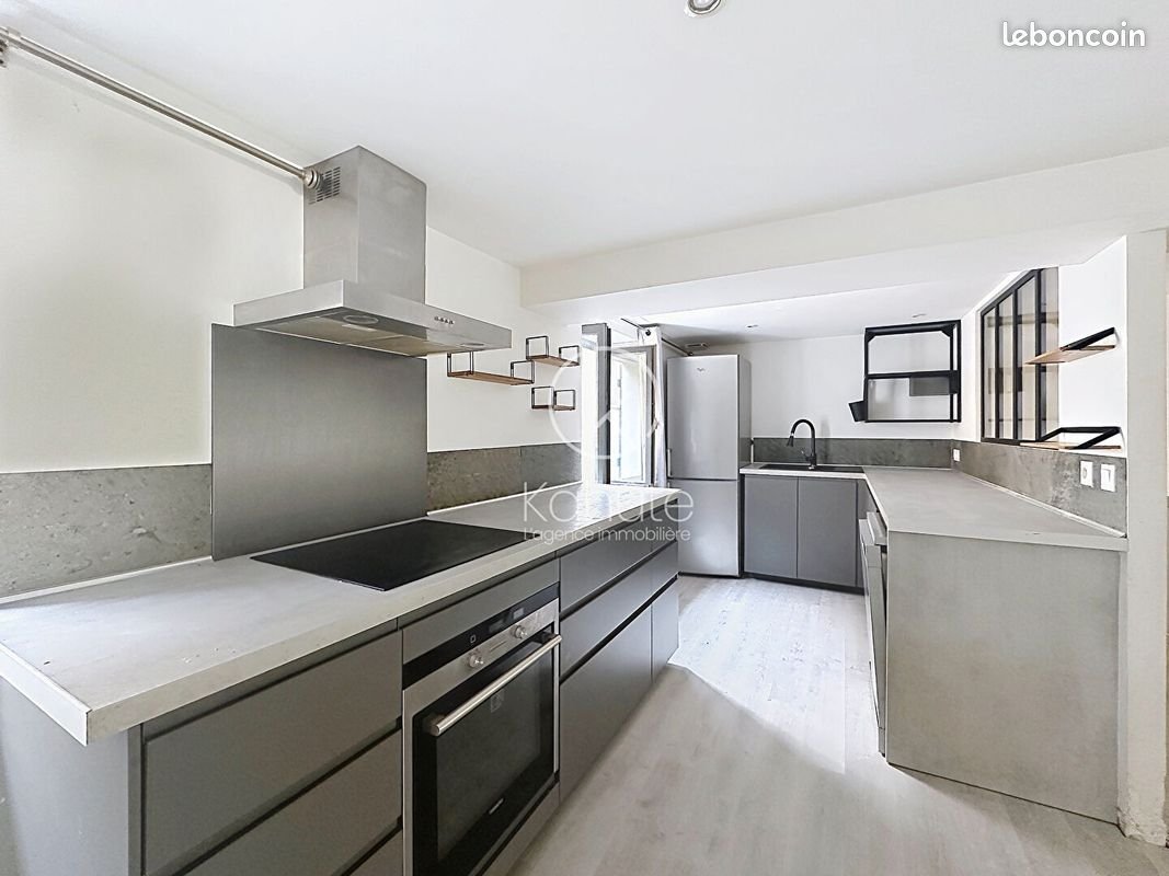 Maison à vendre, 116m², Orliénas