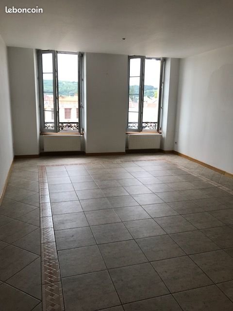 Appartement à louer, 100m², Oyonnax