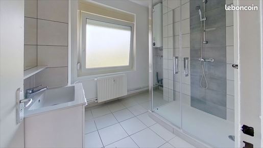 Advert pic 0