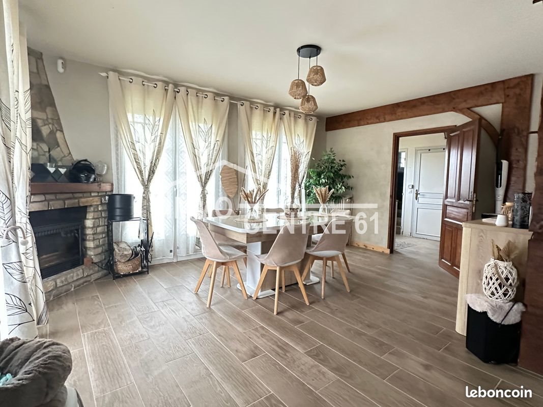 Maison à vendre, 135m², La Ferté-Macé
