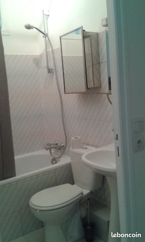 Appartement à louer, 18m², Paris 14ème