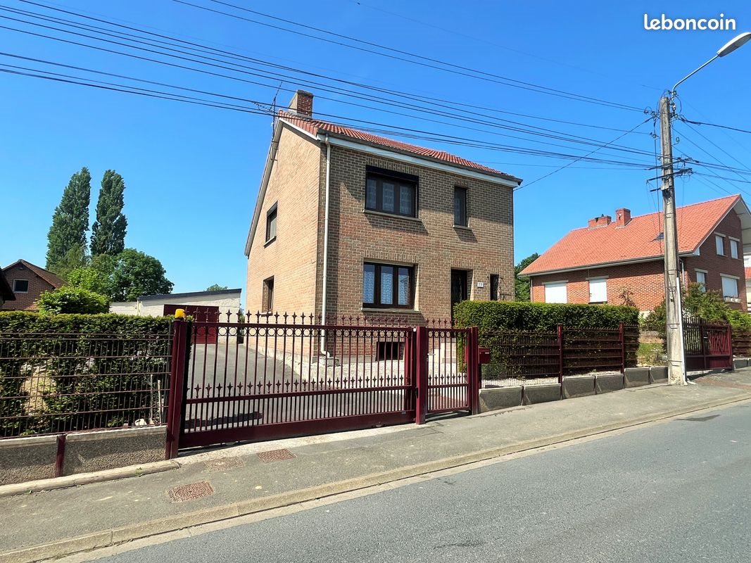Maison à vendre, 101m², Feignies