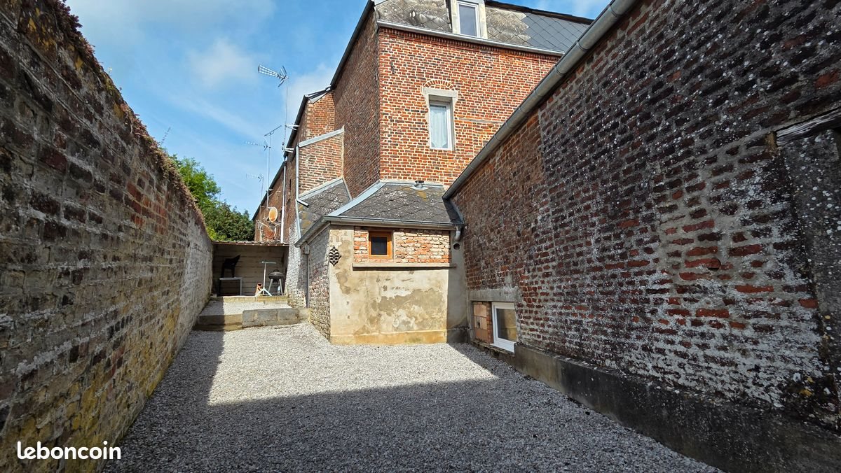 Maison à vendre, 95m², Wignehies