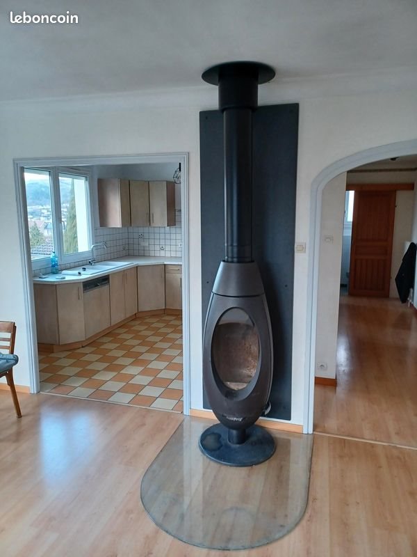 Maison à louer, 130m², Unieux