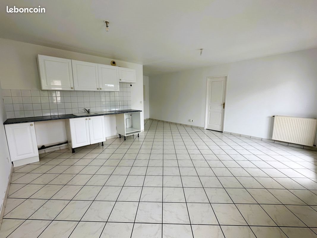 Appartement à louer, 46m², Les Mureaux