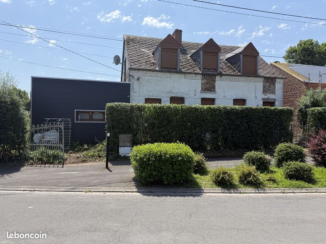 Maison à vendre, 118m², Feignies