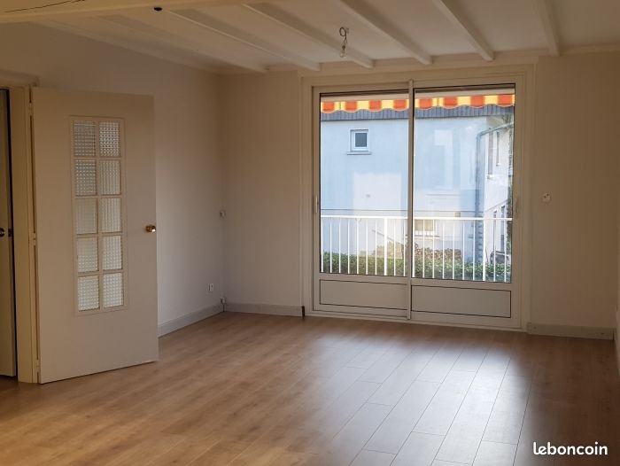Maison à louer, 114m², Ornans
