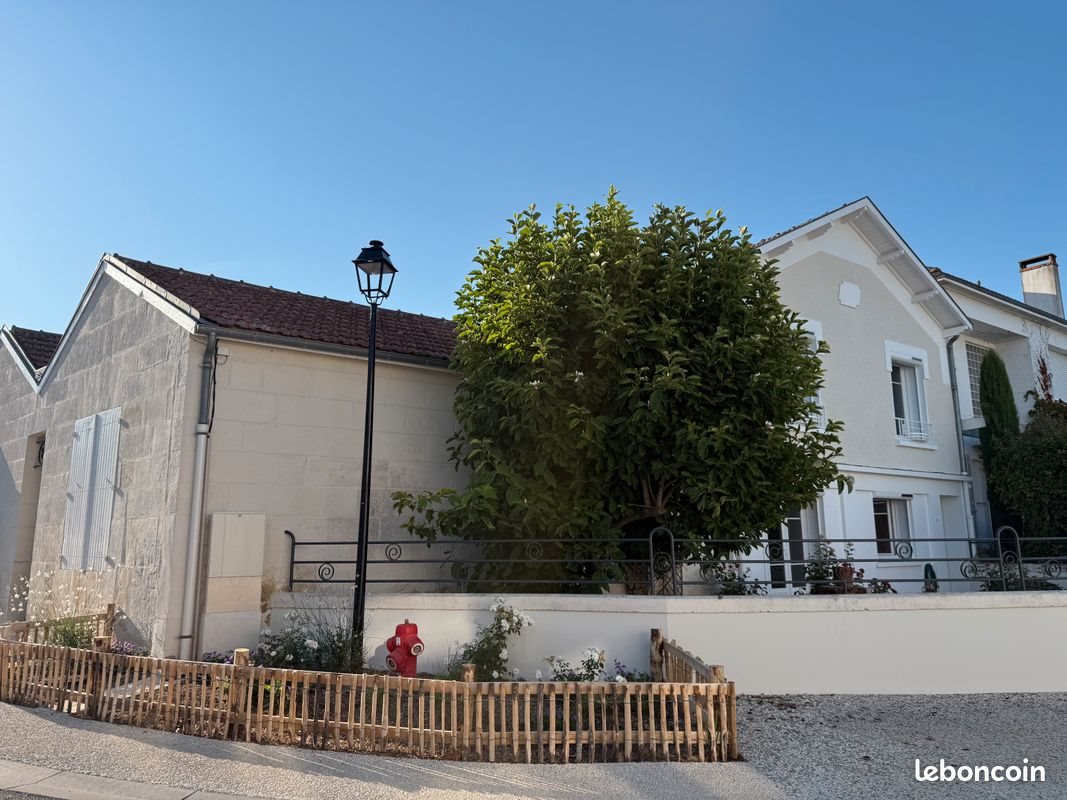 Maison à vendre, 199m², Saintes