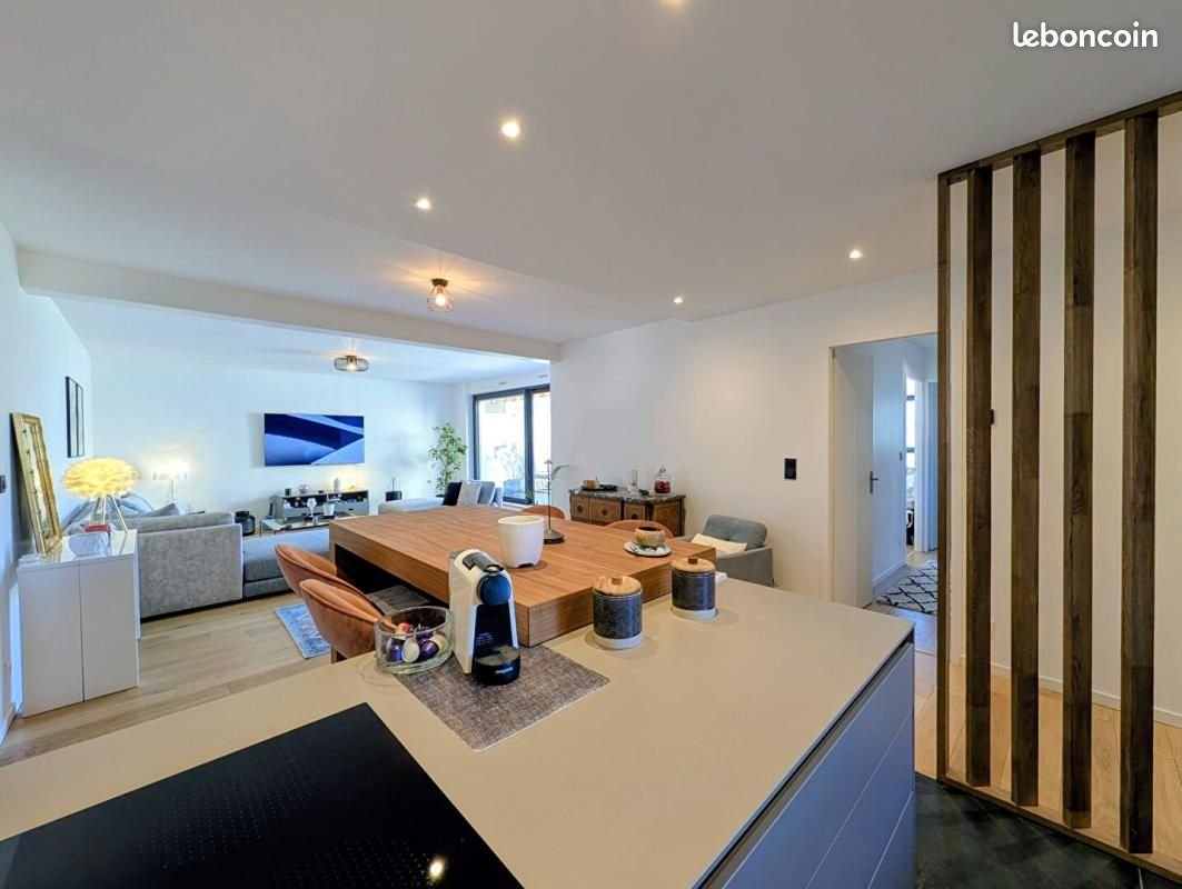 Appartement à louer, 98m², Tresserve