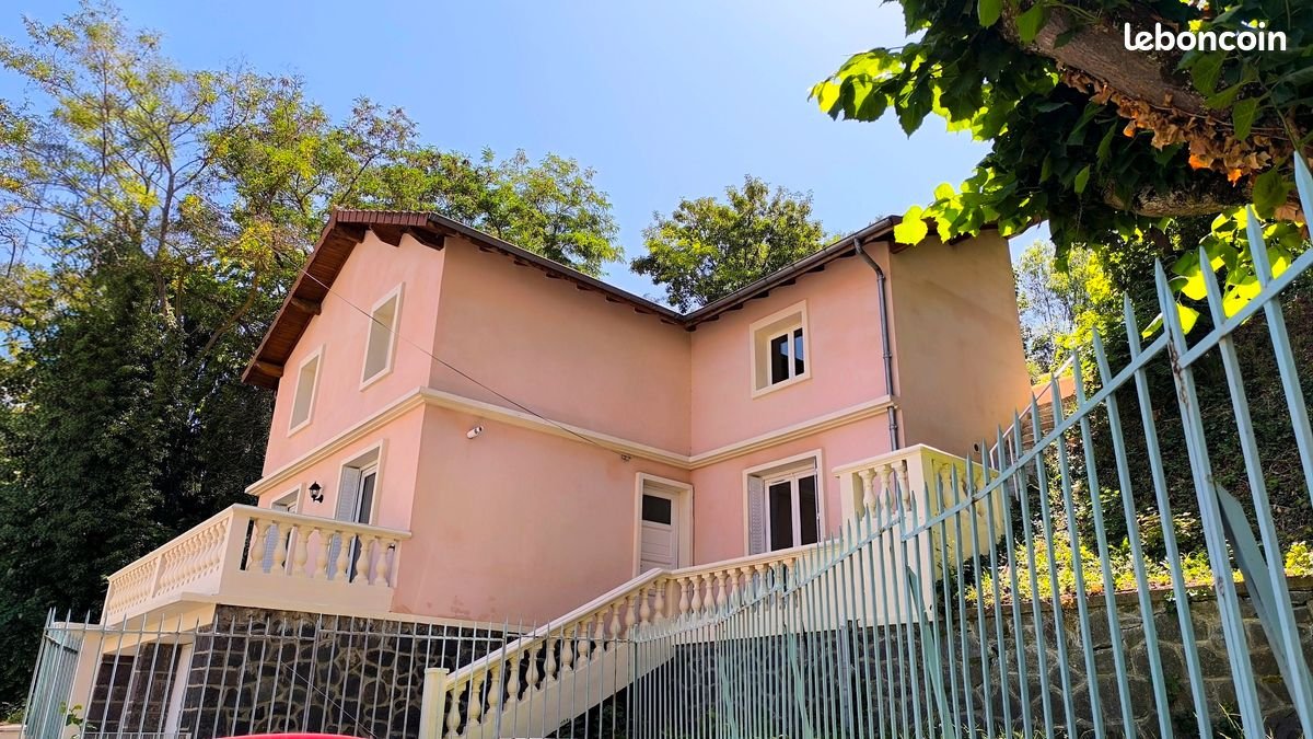 Maison à vendre, 110m², Châtel-Guyon