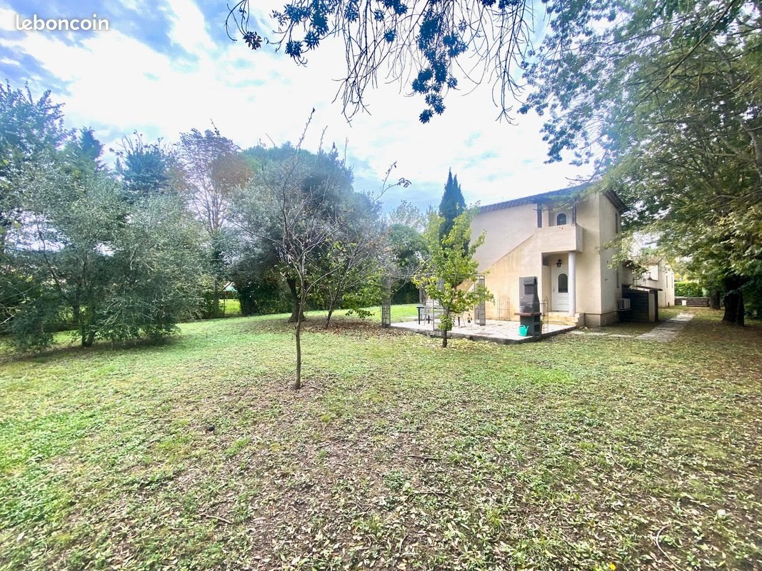 Appartement à louer, 27m², La Colle-sur-Loup