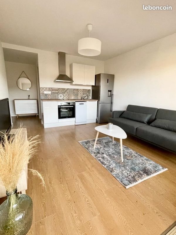 Appartement à louer, 33m², Antibes