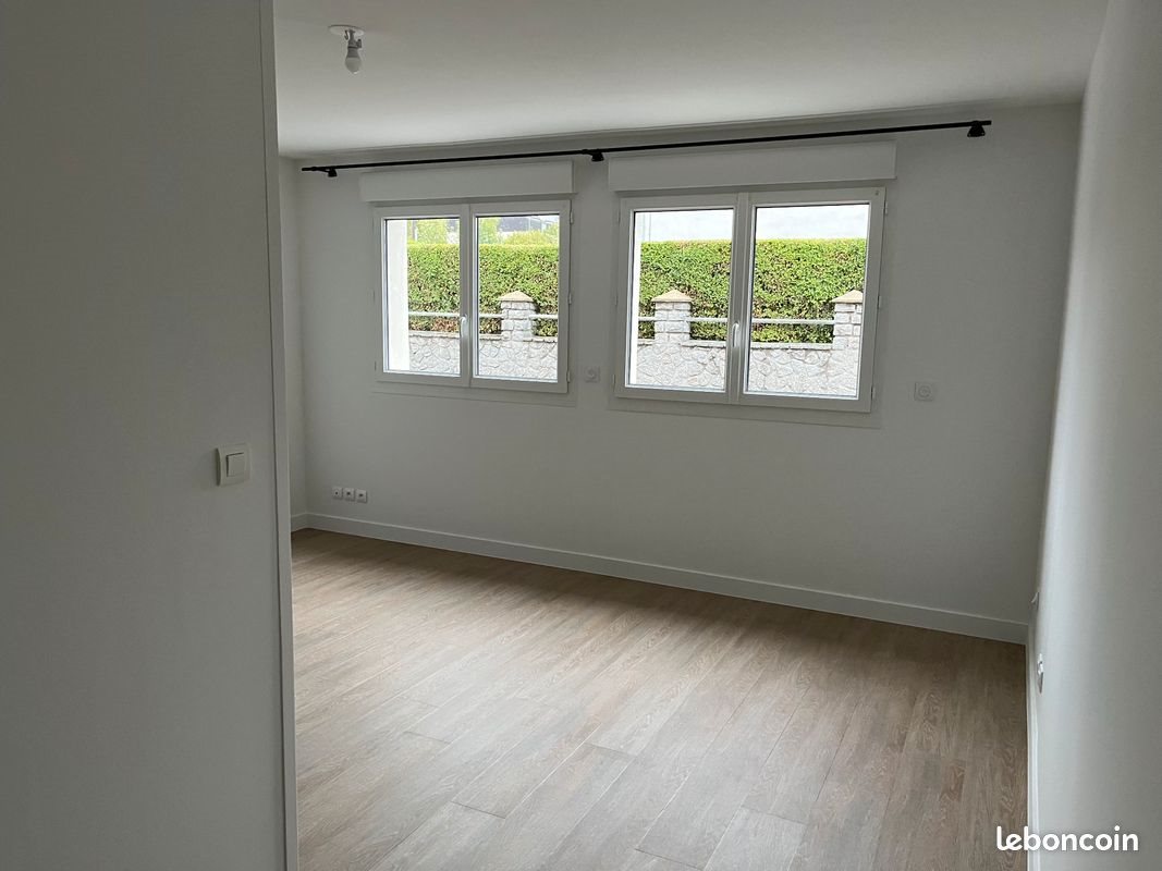 Appartement à louer, 41m², Bréhal