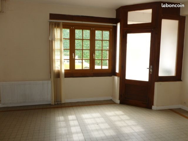 Maison à louer, 92m², Beaumont-le-Roger